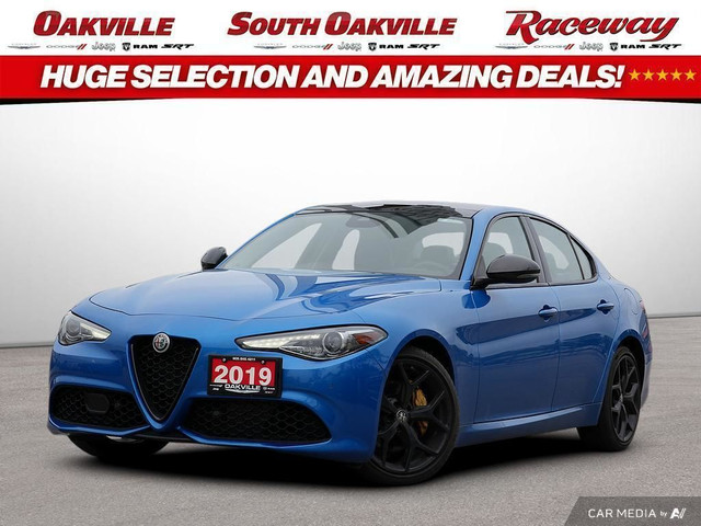 2019 Alfa Romeo Giulia Ti SPORT | AWD | SUNROOF | MISANO BLUE |  in Cars & Trucks in Oakville / Halton Region