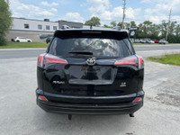 LE / ALL WHEEL DRIVE / TWO KEYS / CLEAN SUV! HELLO OTTAWAAAAA! WE FINANCE EVERYONE! No hidden fees—j... (image 4)