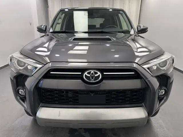 2022 Toyota 4Runner TRD Sport - Leather - Sunroof - Heated Se... dans Autos et camions dans Lethbridge - Image 10