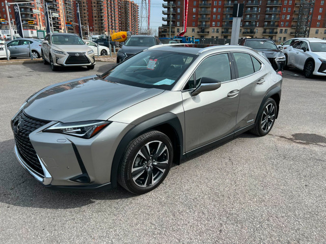 2020 Lexus UX 250h HYBRIDE / NAVIGATION / CAMERA / TOIT OUVRANT  in Cars & Trucks in Laval / North Shore