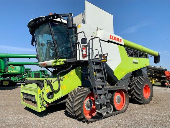 2020 Claas 8700TT in Farming Equipment in Prince Albert - Image 2