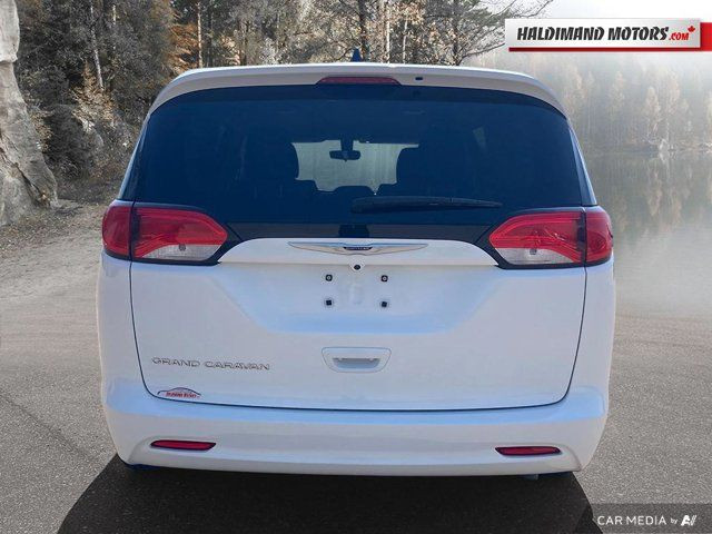 2022 Chrysler Grand Caravan SXT in Cars & Trucks in Hamilton - Image 4