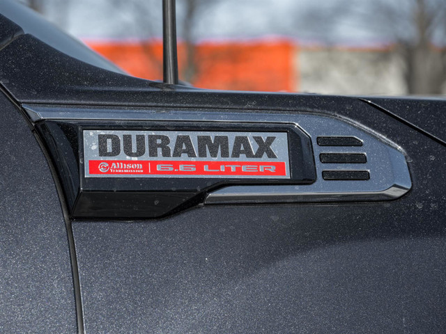 2025 GMC SIERRA 2500HD Denali- Diesel | HD Surround Vision | Sun in Cars & Trucks in Markham / York Region - Image 4