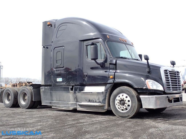 2017 Freightliner CA125SLP in Heavy Equipment in Longueuil / South Shore