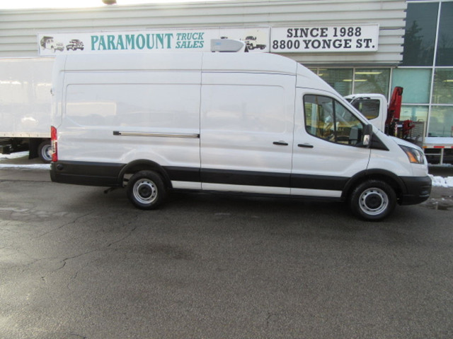  2020 Ford Transit T-350 GAS 148 EL WITH LOW TEMP REEFER & STAND in Cars & Trucks in Markham / York Region - Image 2