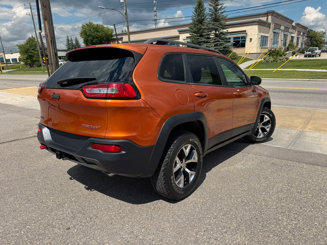 2016 Jeep Cherokee Trailhawk 3.2L 4WD in Cars & Trucks in Calgary - Image 4