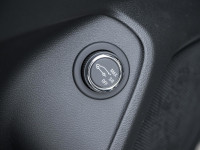 Panoramic Sunroof | Hands-Free Liftgate | Wireless Charging | Wrapped/ Heated Steering Wheel | Heate... (image 9)
