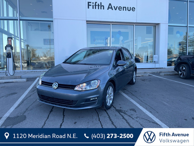 2016 Volkswagen Golf 1.8 TSI Comfortline in Cars & Trucks in Calgary
