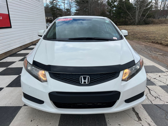 2012 Honda Civic LX - FWD, 5 SPD, Cruise, Power windows, A.C AS- in Cars & Trucks in Annapolis Valley - Image 2