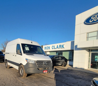 2019 Mercedes-Benz Sprinter 2500 Standard Roof V6