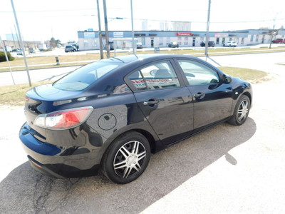  2010 Mazda Mazda3 3i sedan auto ac power locks and windows