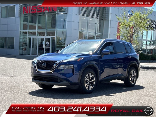 2023 Nissan Rogue AWD SV Moonroof - PANORAMIC SUNROOF / LOW KM'S in Cars & Trucks in Calgary