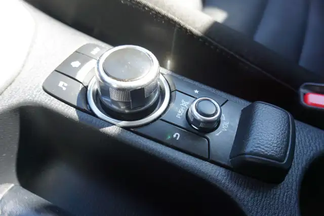 2018 Mazda CX-3 in Cars & Trucks in Oakville / Halton Region - Image 26