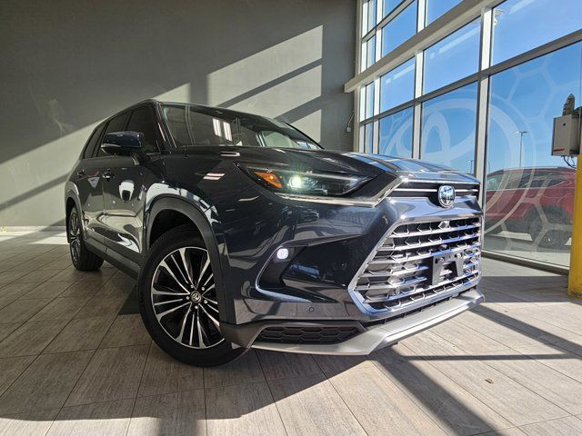 2024 Toyota Grand Highlander Hybrid Platinum | 360 Cam in Cars & Trucks in Edmonton - Image 2