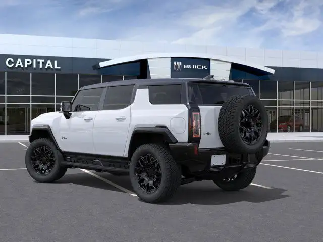2025 GMC HUMMER EV SUV 2X 4WD in Cars & Trucks in Edmonton - Image 5
