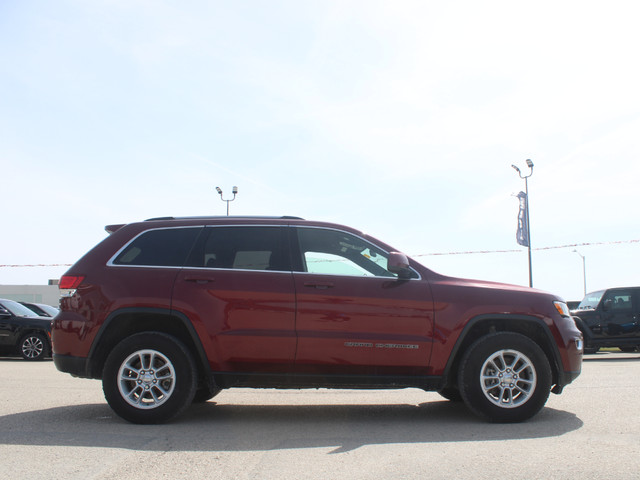 2020 Jeep Grand Cherokee Laredo in Cars & Trucks in Winnipeg - Image 3