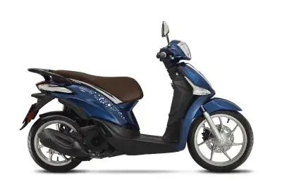 PIAGGIO-VESPA Liberty 50 iGet Baci Perugina 2023