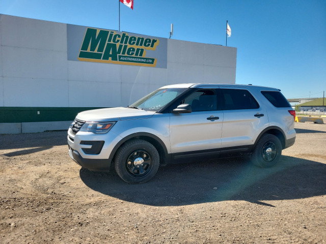 2018 Ford Explorer in Cars & Trucks in Calgary