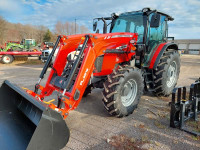 Massey Ferguson 5711D Tractor with Cab & Loader