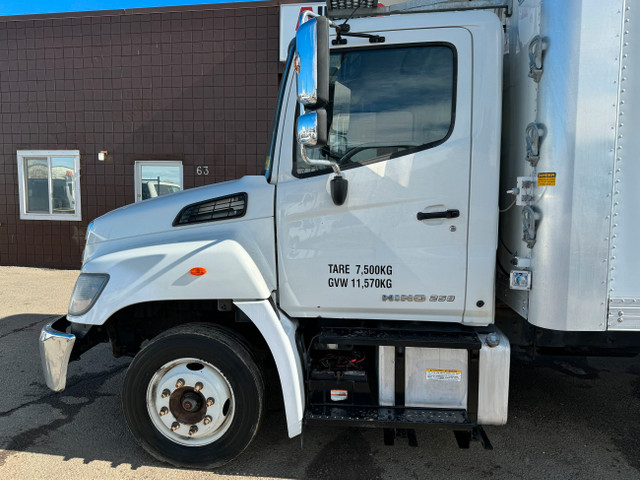 2016 Hino 258LP Refrigerated Truck in Cars & Trucks in Calgary - Image 2