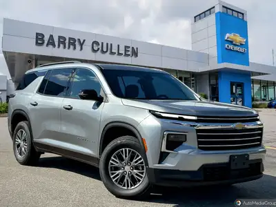 The 2025 Chevrolet Traverse LT in sleek gray with its all-wheel drive offers an impressive balance o...