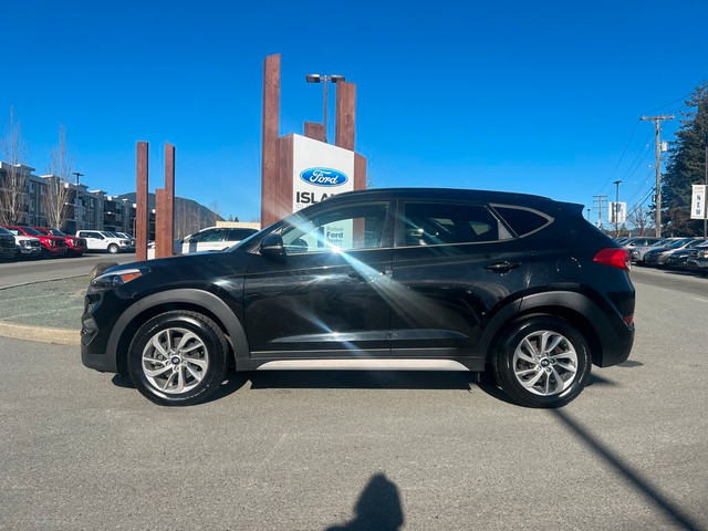  2018 Hyundai Tucson No Accidents | Moonroof | AWD in Cars & Trucks in Cowichan Valley / Duncan - Image 2