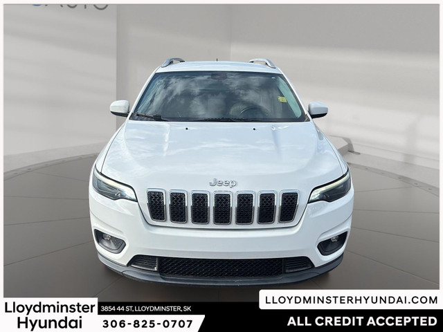 2019 Jeep Cherokee in Cars & Trucks in Lloydminster - Image 2