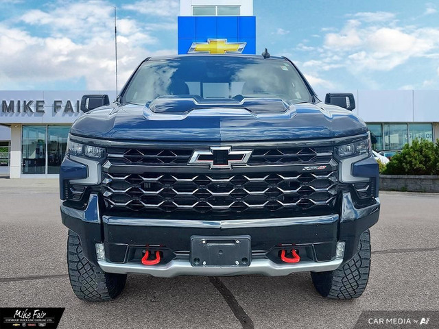 2022 Chevrolet Silverado 1500 ZR2 heated front seats/outside... in Cars & Trucks in Ottawa - Image 2