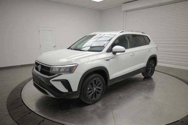 2024 Volkswagen Taos Comfortline in Cars & Trucks in Calgary - Image 3