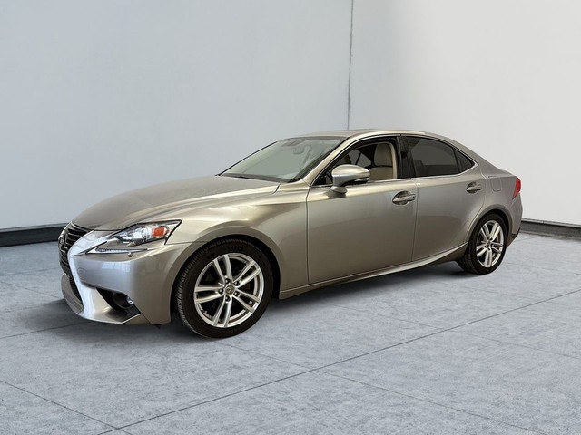 2015 Lexus IS 250 Sport AWD Toit ouvrant Camera de recul Cruise  in Cars & Trucks in Laval / North Shore - Image 3
