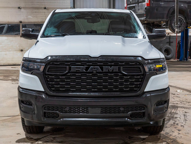2025 Ram 1500 TRADESMAN CREW V6 4X4 *eTORQUE* CARPLAY *REG ADAPT in Cars & Trucks in Laurentides - Image 2