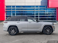 This Jeep Grand Cherokee 4xe has a dependable Intercooled Turbo Gas/Electric I-4 2.0 L/122 engine po... (image 6)