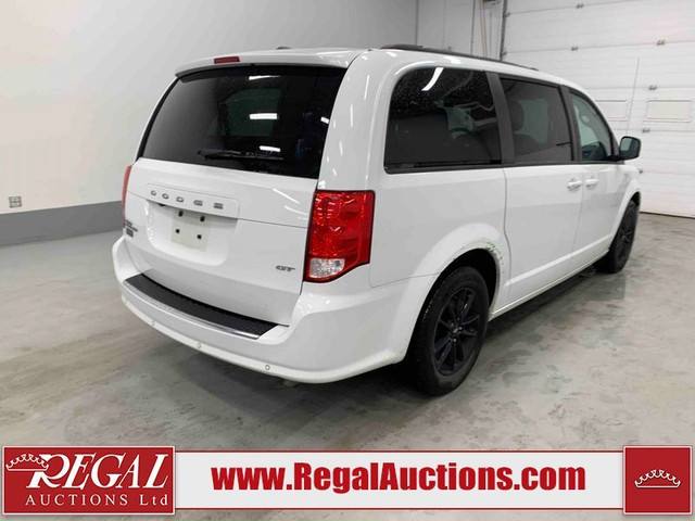 2019 DODGE GRAND CARAVAN GT in Cars & Trucks in Calgary - Image 4