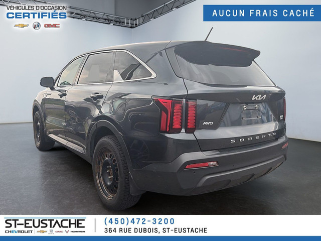 2022 Kia Sorento LX | AWD | 8 PNEUS | VOLANT ET BANCS CHAUFFANTS in Cars & Trucks in Laval / North Shore - Image 4