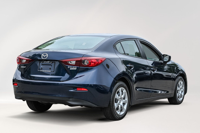 2016 Mazda Mazda3 GX | Bas Km !!! | Un seul propriétaire | Pas d in Cars & Trucks in City of Montréal - Image 3