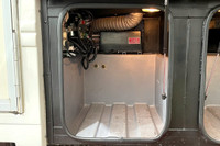 The 2002 National RV Sea Breeze LX 8311 is a well-rounded Class A motorhome designed for comfort and... (image 7)