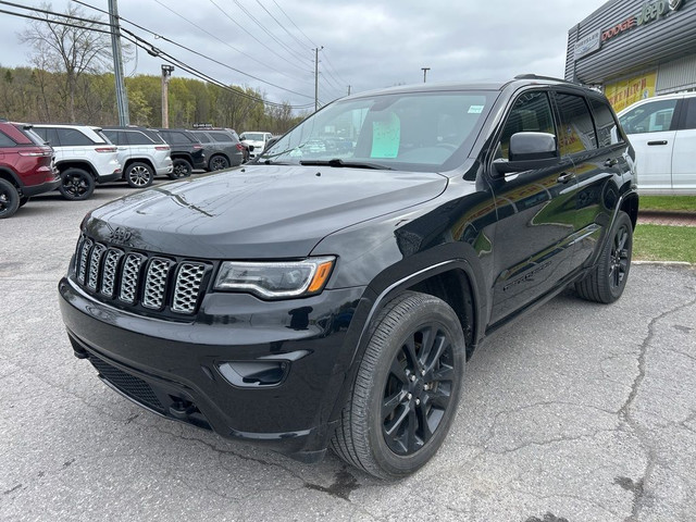 2020 Jeep Grand Cherokee Altitude in Cars & Trucks in Ottawa - Image 3