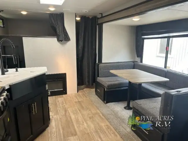 2021 Forest River RV Cherokee 294GEBG Rear Bunks in Travel Trailers & Campers in Truro - Image 16