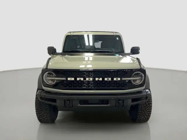 2023 Ford Bronco Wildtrak 4 Door Advanced 4x4 dans Autos et camions dans Moose Jaw - Image 3