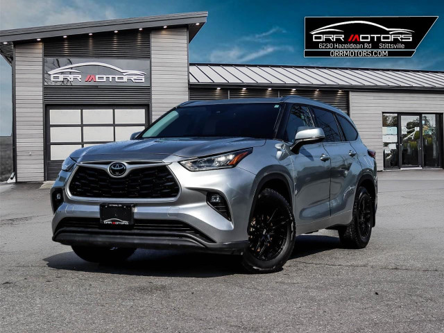 2021 Toyota Highlander XLE **COMING SOON** in Cars & Trucks in Ottawa