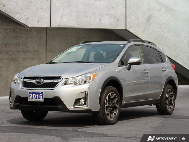 2016 Subaru Crosstrek Limited | LOW KMS | HEATED SEATS in Cars & Trucks in Hamilton