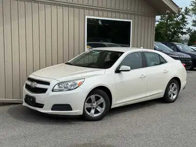 CALL 705 503-4646 !!! CERTIFIED !!! 4 CYL, 2.5 LTR ENGINE GREAT ON GAS, AUTO, CLIMATE CONTROL, FM/AM...