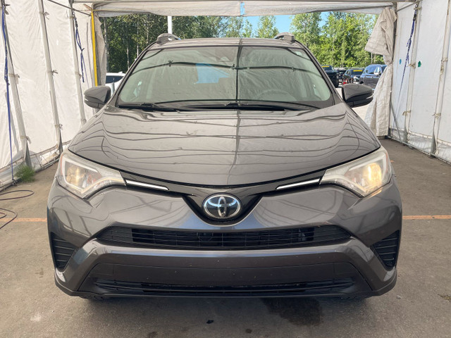2018 Toyota RAV4 LE *SIÈGES CHAUFF* RÉG ADAPT BLUETOOTH GR SÉCUR in Cars & Trucks in Laurentides - Image 4