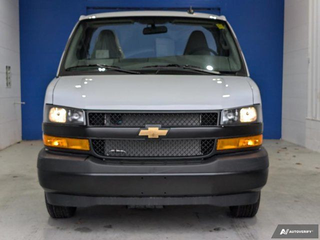 2024 Chevrolet Express Commercial Cutaway - Power/Driver in Cars & Trucks in Barrie - Image 4
