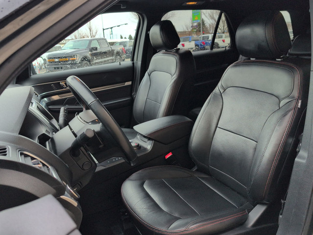 2017 Ford Explorer Sport 4WD in Cars & Trucks in Lethbridge - Image 3
