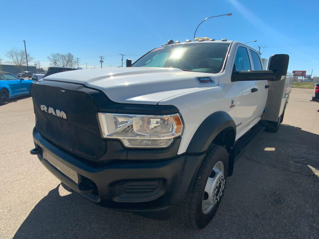 2019 Ram 4500 Crew Cab Cab and Chassis 4x4 Service Truck | Servi in Cars & Trucks in Regina - Image 4