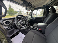 This vehicle is equipped with: 3.6L 6 Cylinder Engine 8-Speed Automatic Transmission 4Wheel Drive He... (image 8)