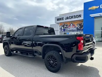 Discover the power and capability of the 2023 Chevrolet Silverado 2500 4WD Crew Cab, now available a...