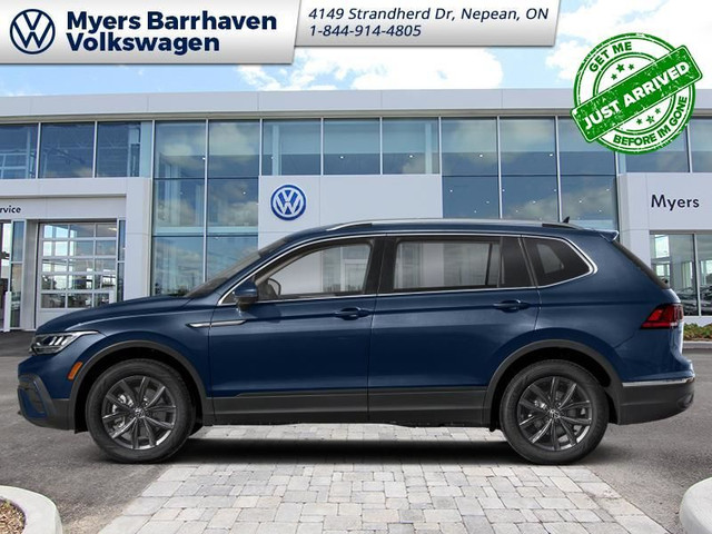 2022 Volkswagen Tiguan Highline R-Line  - Sunroof in Cars & Trucks in Ottawa