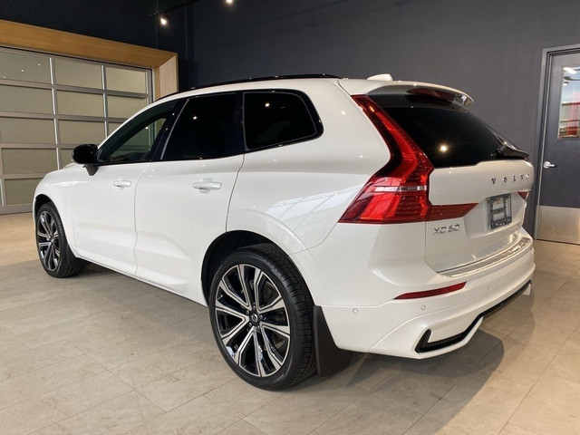 2022 Volvo XC60 B6 AWD R-Design in Cars & Trucks in Edmonton - Image 3